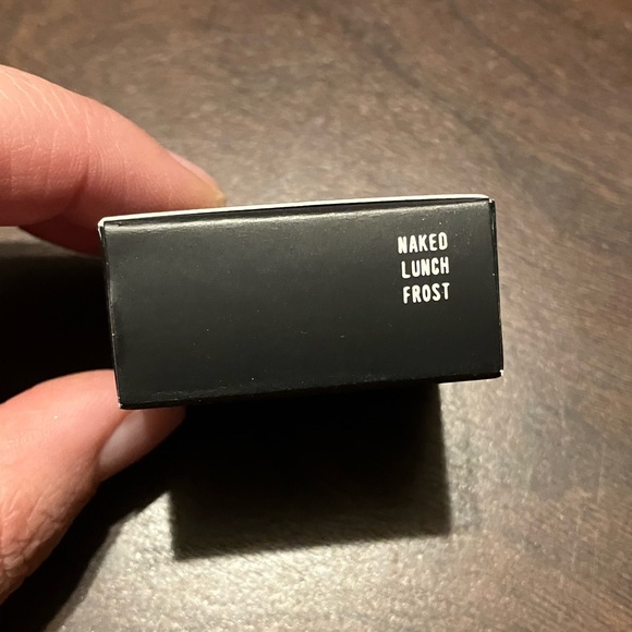 Mac Eyeshadow in Naked Lunch - Picture 4 of 4